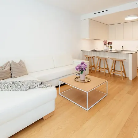 Appartement Vydrica With Balcony